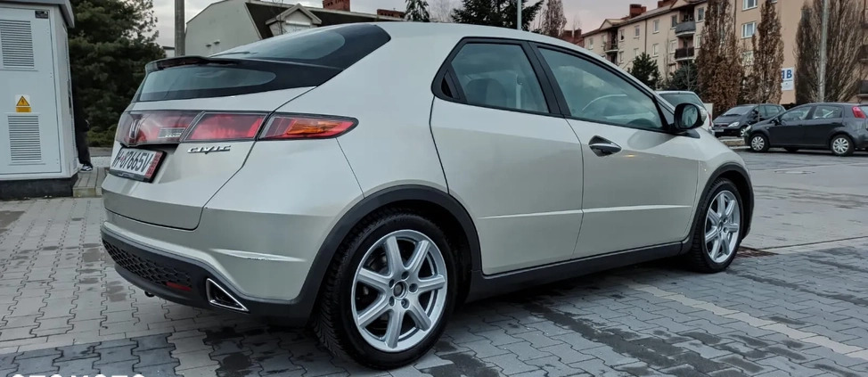 Honda Civic cena 16999 przebieg: 230300, rok produkcji 2007 z Swarzędz małe 596